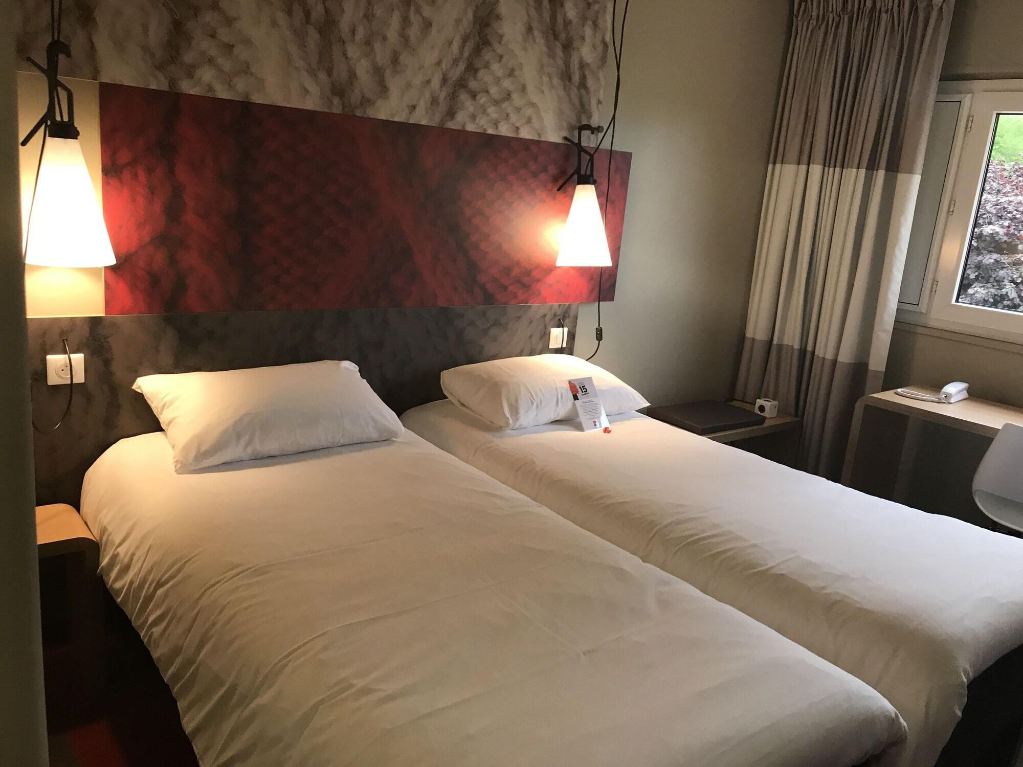 Ibis Porte D’angleterre Hotel 3*